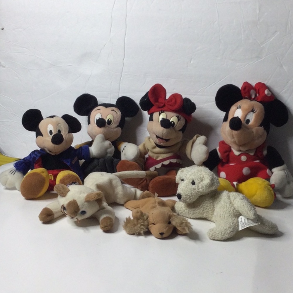 Mickey and friend’s stuff animals bundle
